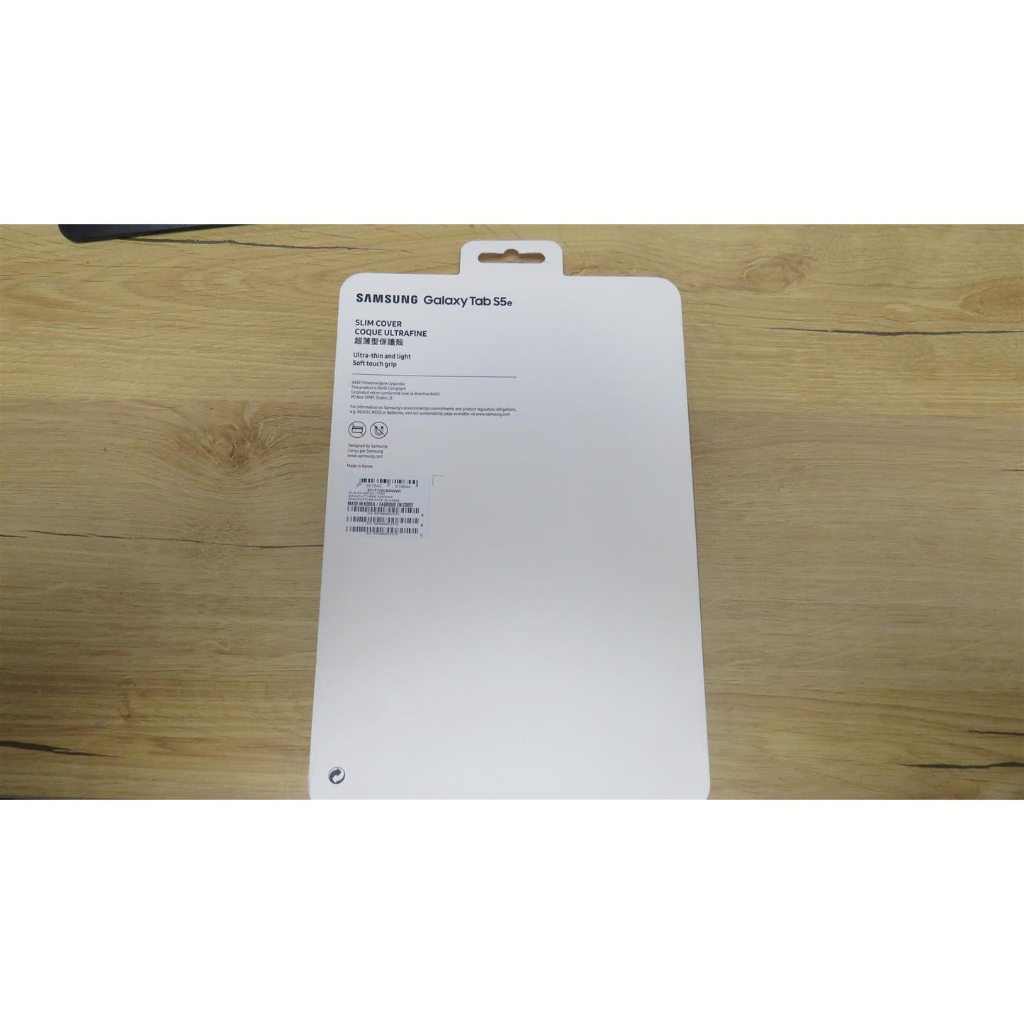 Samsung Slim Cover (EF-IT720) for Galaxy Tab S5e Black
