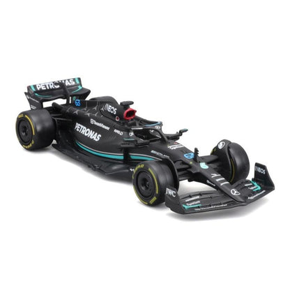 Bburago F1 W14 E Performance Mercedes #63 George Russell 1/43 Model 18-38080